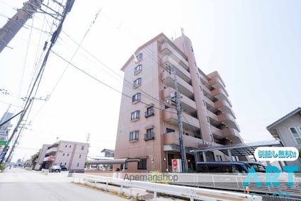 ロイヤルメゾン[2LDK/64.87m2]の外観4