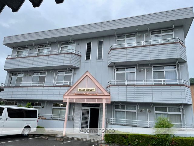 グレイスマルエイの玄関写真