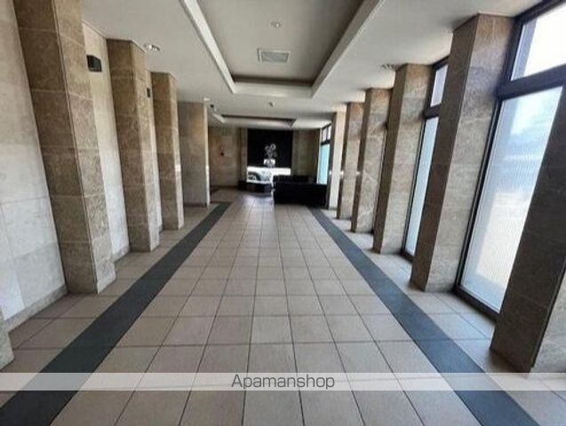 アルファステイツ城北御幸の玄関写真