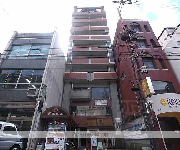 プリオール烏丸三条の外観写真