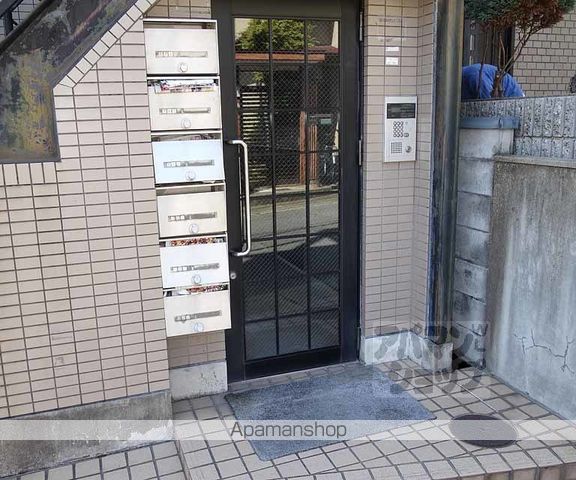 音羽サンハイツの外観写真