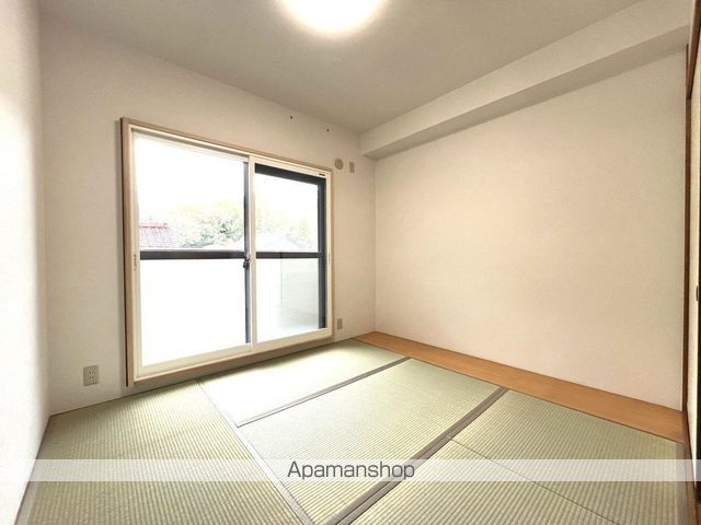 バローゼ12の内装写真