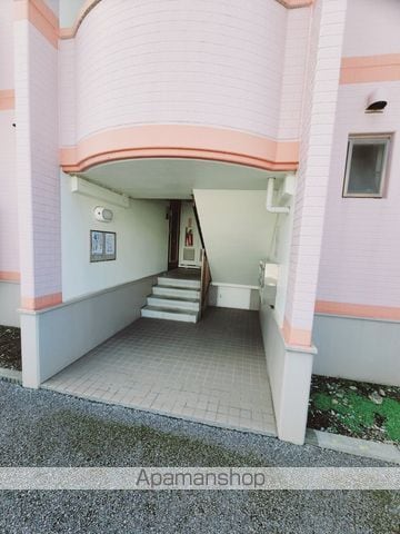 ビューヒルズ都賀の玄関写真