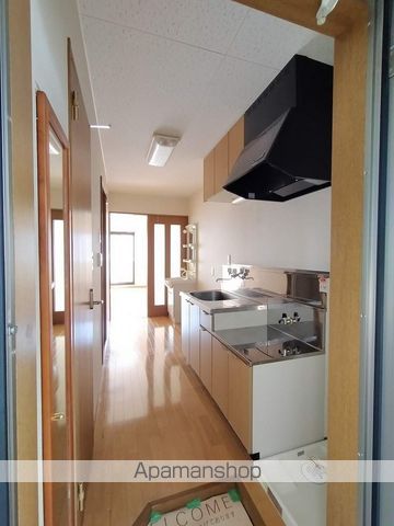 リバーシティーコートの内装写真
