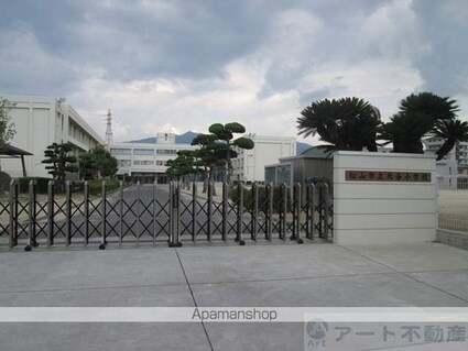 バリュージュ新居　Ａ棟[3DK/54.08m2]の周辺1