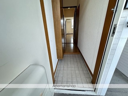 リヴェール桔梗館[2LDK/52.23m2]の玄関