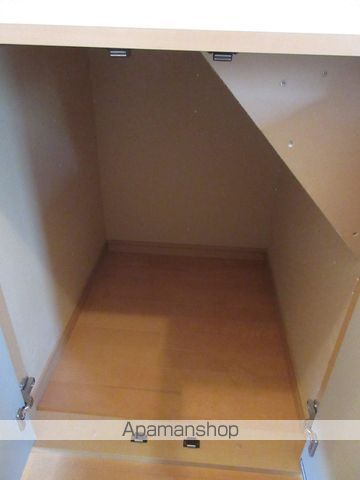 プラッサムコートTI A棟の内装写真