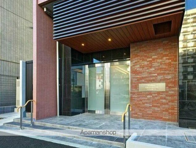 クラリッサ横浜シエルの玄関写真