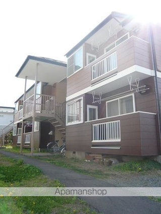 ユートピア久保５号棟[2DK/44.92m2]の外観2