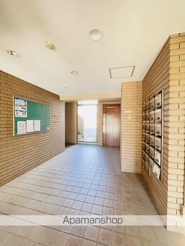 アーバンライフ内浜の玄関写真