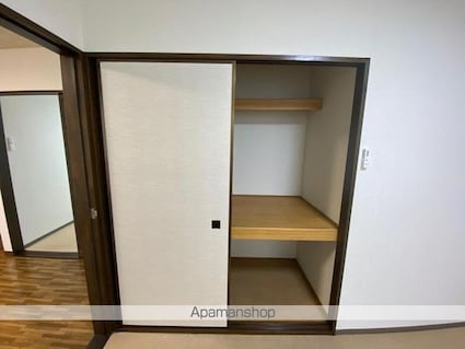 サラン花の宮[3DK/52.99m2]の収納