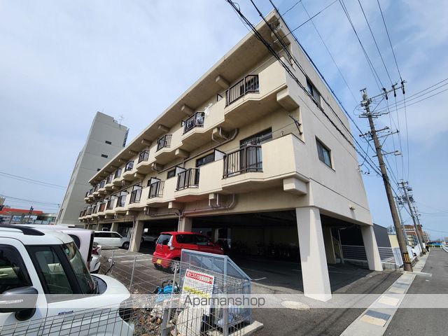 辻マンションの外観写真