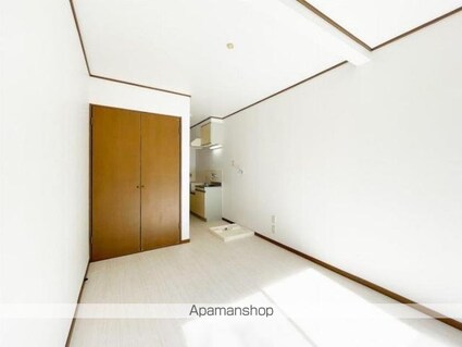 メゾンさくら[1R/17.01m2]のリビング・居間