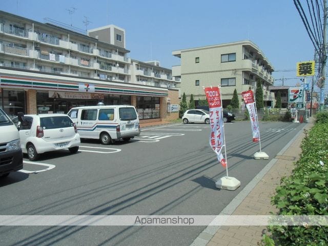 東京都三鷹市下連雀７丁目[3LDK/70.2m2]の周辺1
