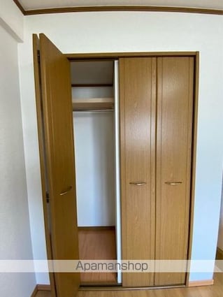 香川県高松市多賀町３丁目[1K/25.5m2]の収納