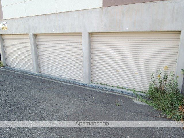 エイトピース宮丘の玄関写真