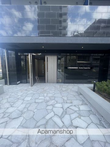 S−RESIDENCE福島玉川DEUXの玄関写真
