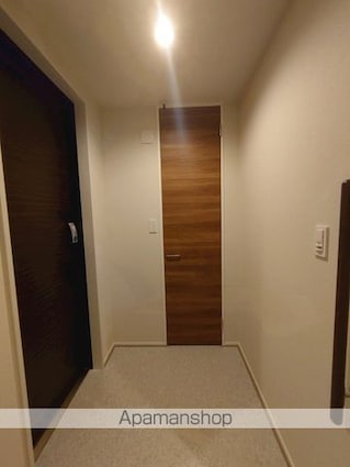 ラナコート北沢[3LDK/75.5m2]の玄関