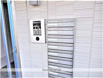 モルゲンロート　　光[2LDK/60.43m2]のエントランス2