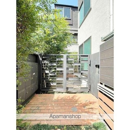 グランエッグス千歳烏山Ｎ[1R/19.52m2]のエントランス