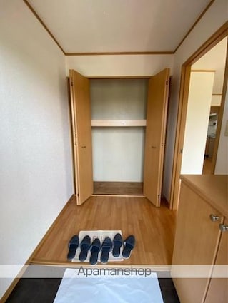 リースランド春日[3LDK/84.43m2]の玄関