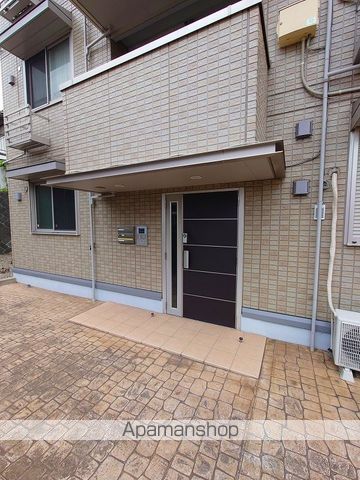 サキクサノ郷IIIの玄関写真