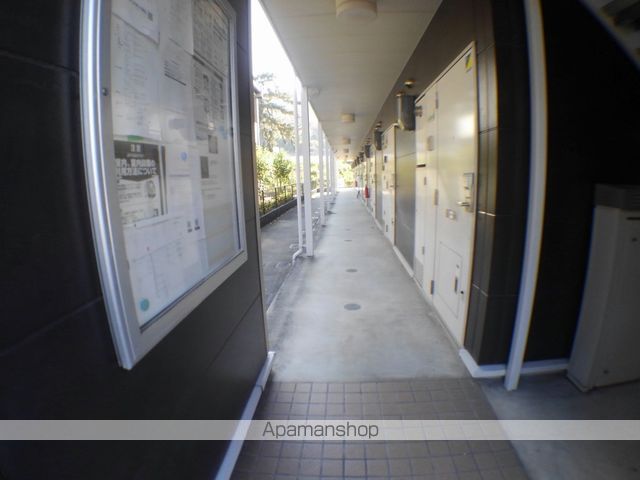 レオパレスアセイタールの玄関写真
