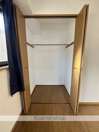 ラフィーネ丸武[2LDK/58.3m2]の収納