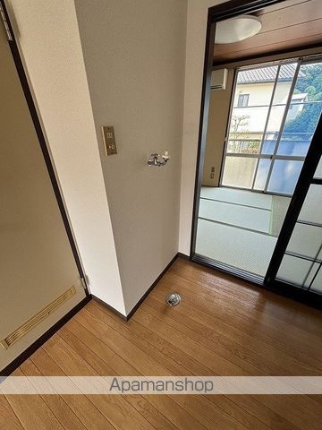 清水ハイツの内装写真