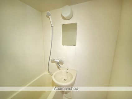 メゾン・ウィステリア[2DK/40m2]のバス