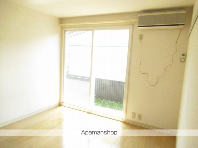 シャトル青山の内装写真