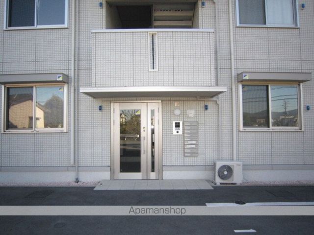 サンローズ・島町の玄関写真