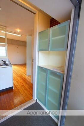 コリドールベイ[1K/36.3m2]の玄関