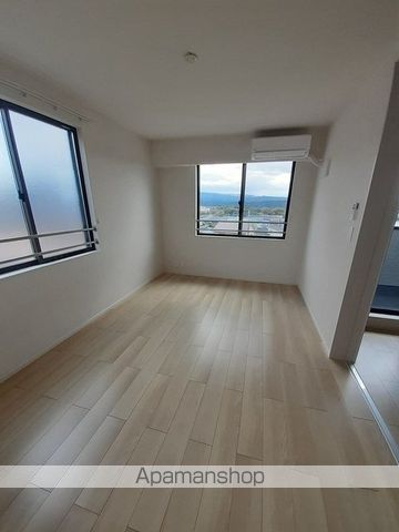 シャルマンビップIIの内装写真