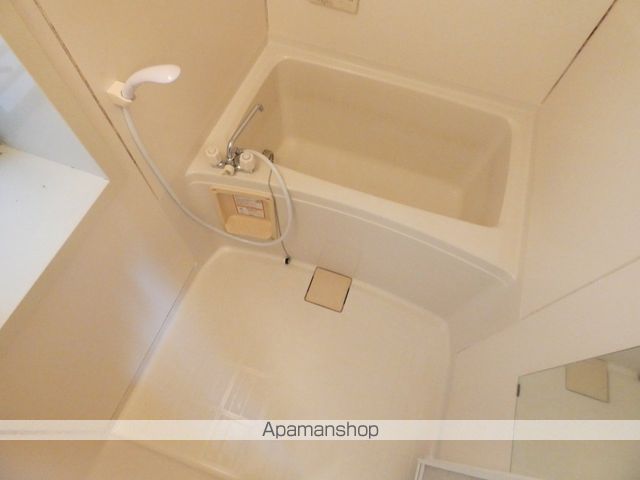 元浜町貸住戸の内装写真