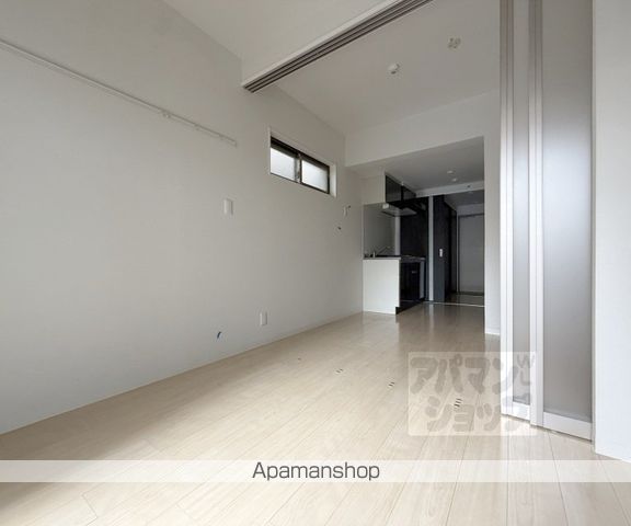 RAN-NIJOの内装写真