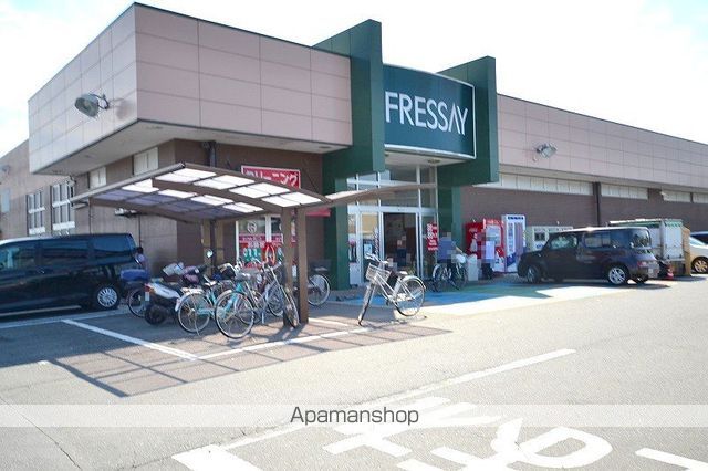 チェントロクオーレIの周辺写真