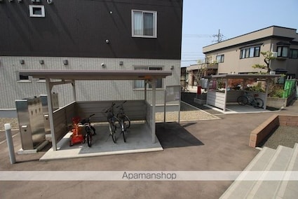 クレセント[1LDK/40.48m2]の共用部3