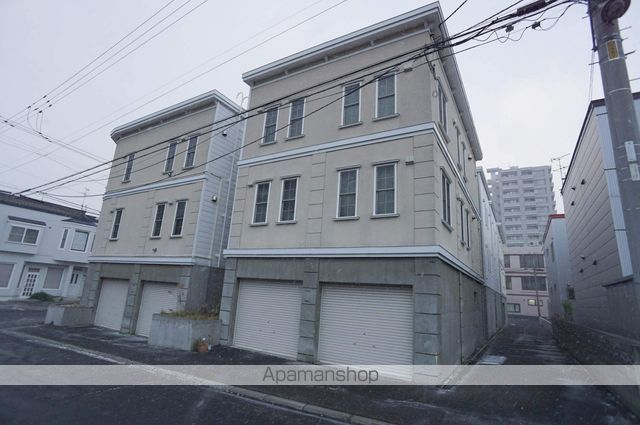 CASA西町グランデA棟の外観写真