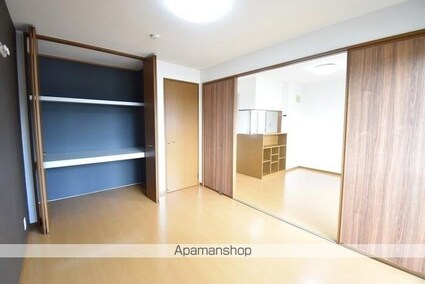 リジェール東山崎　Ｃ・Ｄ棟[2LDK/55.44m2]の内装1