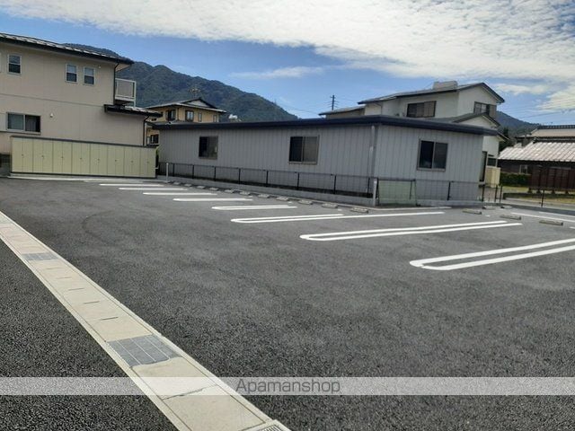 テェーニメント・エム200のその他写真