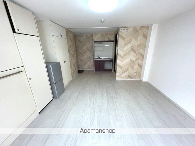 長瀬駅前マンションの内装写真