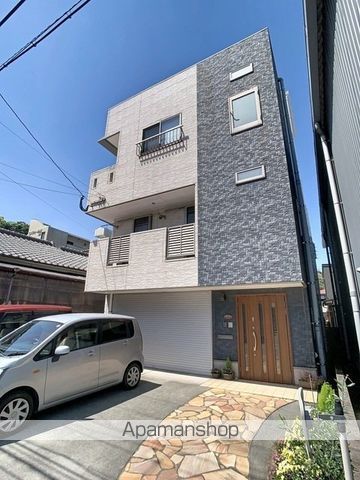Y.M.Rの外観写真
