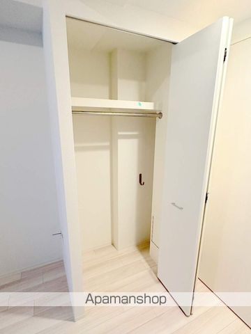 セレニテ本町東リアンの内装写真