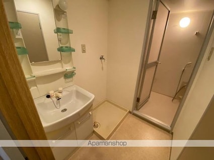 ラフィネＨＩＲＯ[1K/40m2]の洗面所