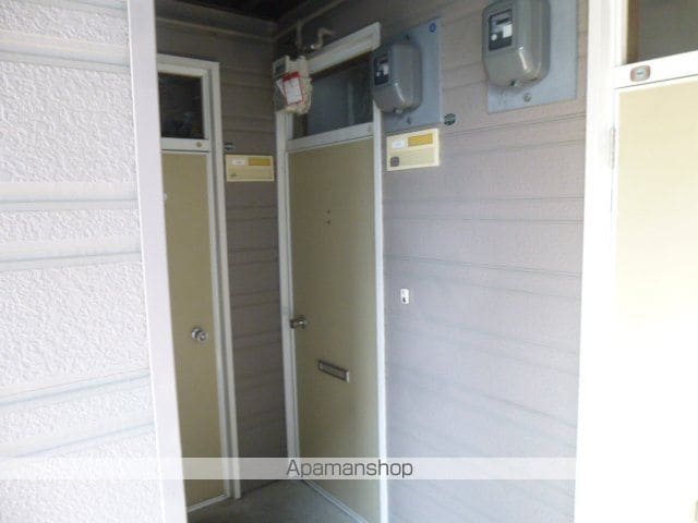 マクセル平岡の玄関写真