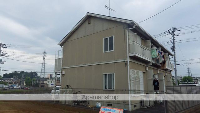 リバーハイツIIの玄関写真