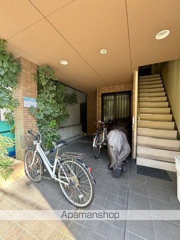 パナメゾンドールの玄関写真