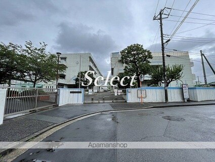 ルフォン横浜根岸[3LDK/72.04m2]の周辺4