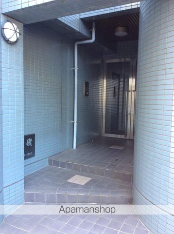 ルミナス本山の玄関写真